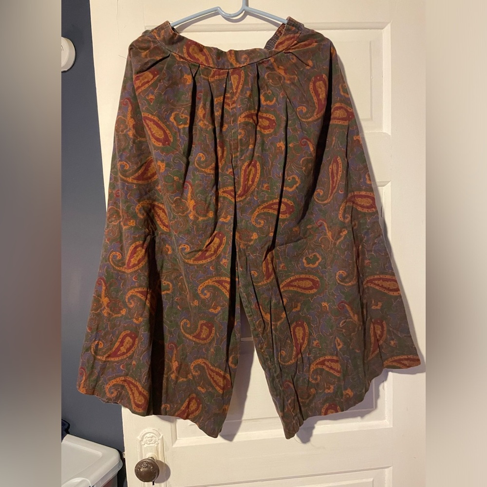 Paisley pants. My mother wore this pair back in the 80’s.